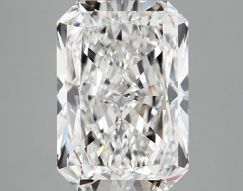 4.03 ct. radiant Lab Grown Diamond front image