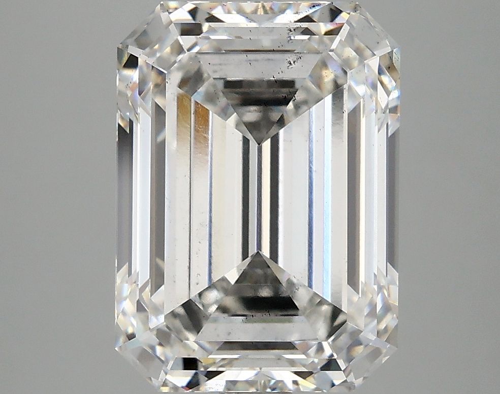 5.10 ct. emerald Lab Grown Diamond front image