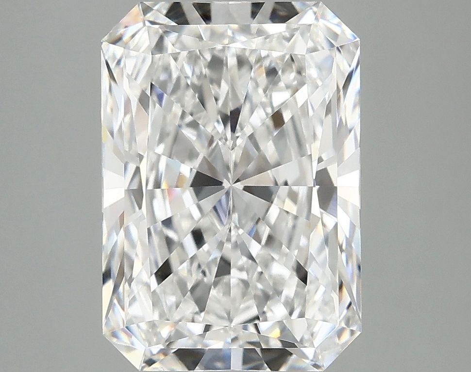 4.04 ct. radiant Lab Grown Diamond front image