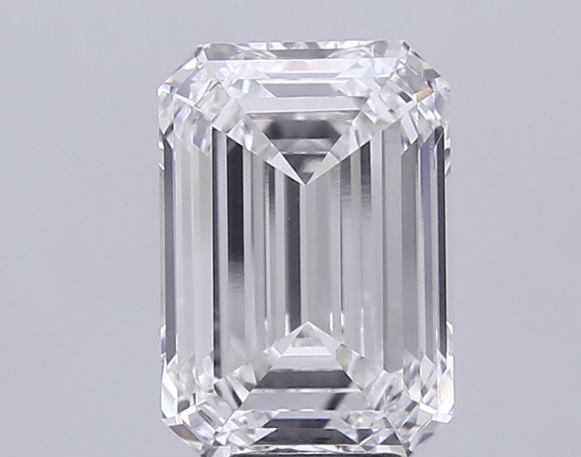 7.09 ct. emerald Lab Grown Diamond front image