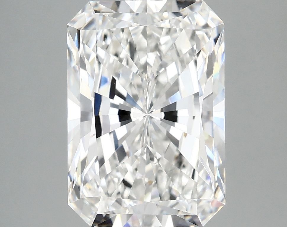 4.03 ct. radiant Lab Grown Diamond front image