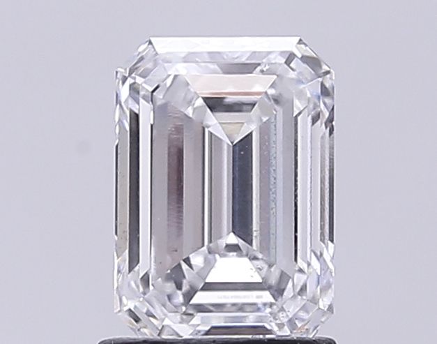 1.50 ct. emerald Lab Grown Diamond front image