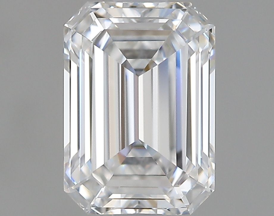 1.09 ct. emerald Lab Grown Diamond front image
