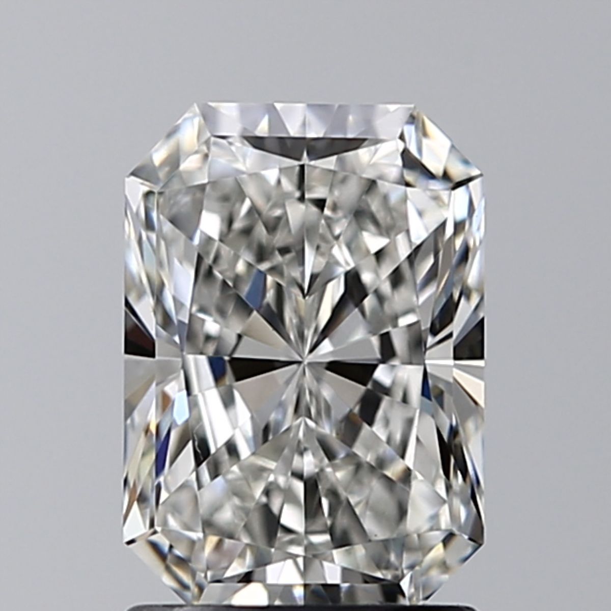 1.51 ct. radiant Lab Grown Diamond front image