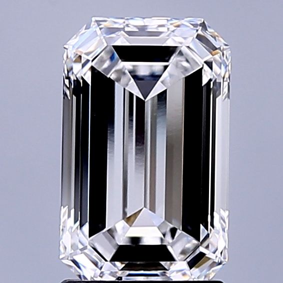 2.15 ct. emerald Lab Grown Diamond front image