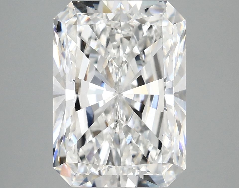 4.05 ct. radiant Lab Grown Diamond front image