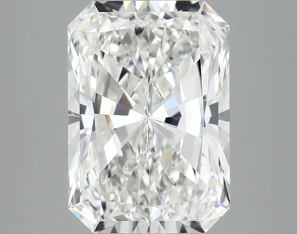 3.91 ct. radiant Lab Grown Diamond front image