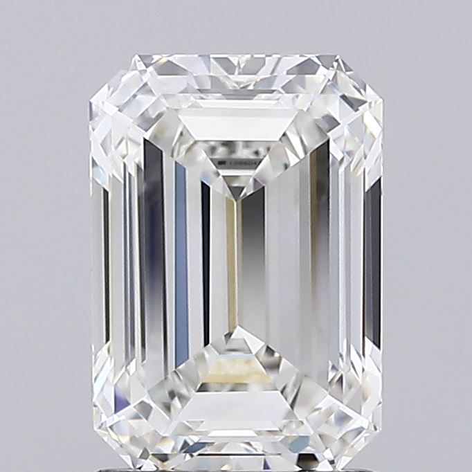 1.56 ct. emerald Lab Grown Diamond front image