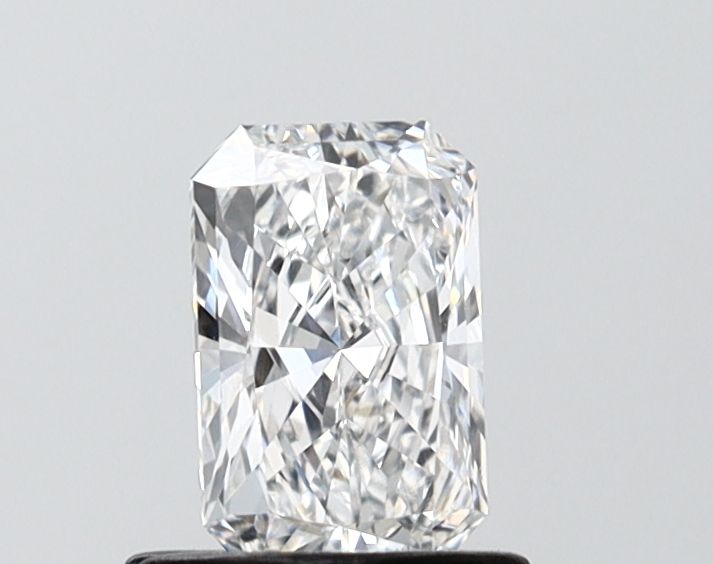 0.70 ct. radiant Lab Grown Diamond front image