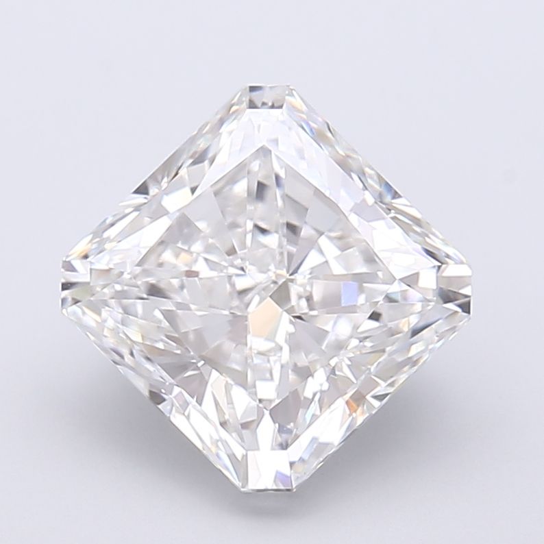 3.85 ct lab-grown Square radiant Diamond