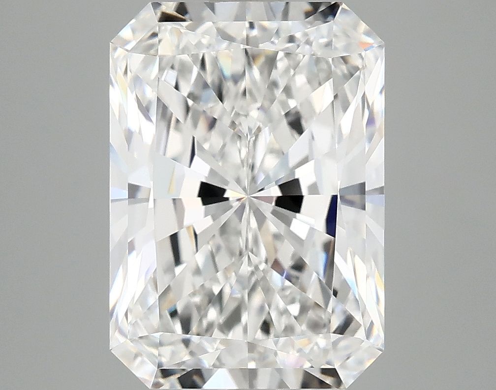4.04 ct. radiant Lab Grown Diamond front image