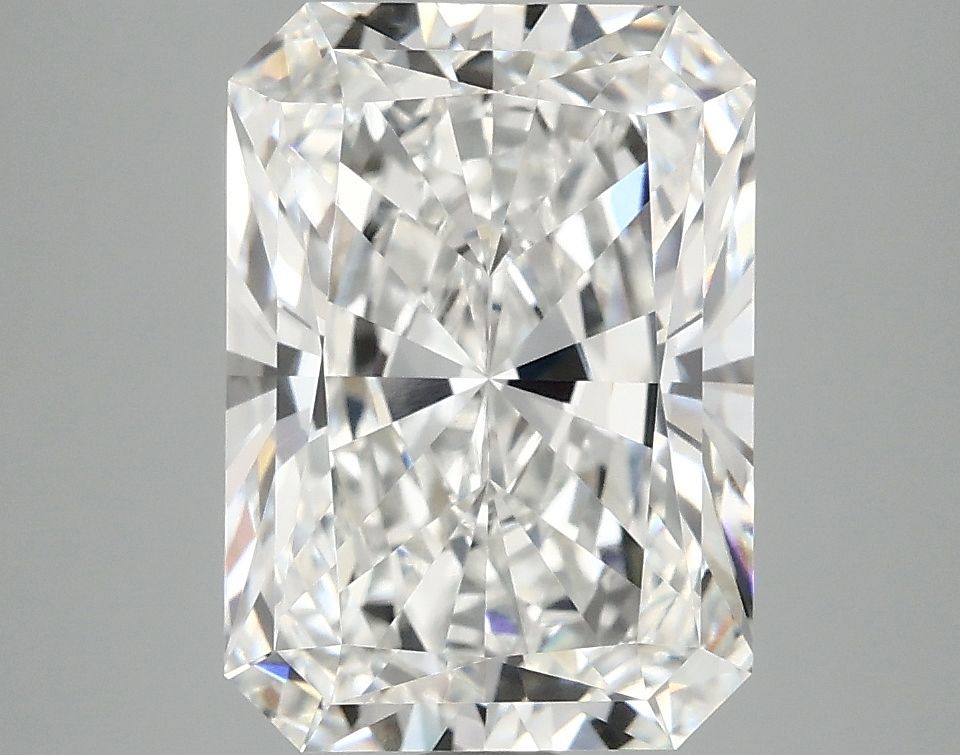 4.08 ct. radiant Lab Grown Diamond front image
