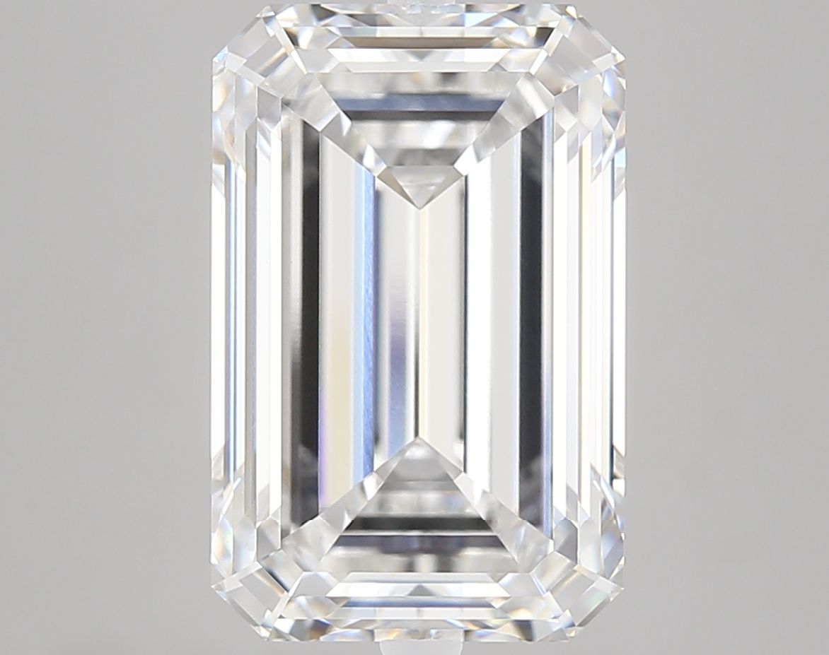 7.31 ct. emerald Lab Grown Diamond front image