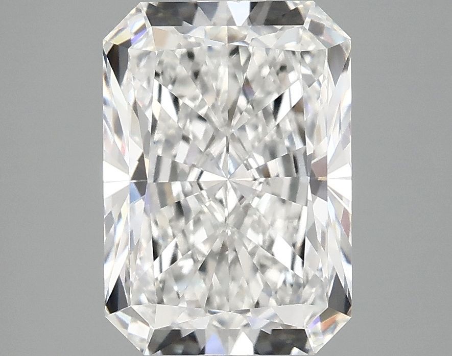 3.08 ct. radiant Lab Grown Diamond front image