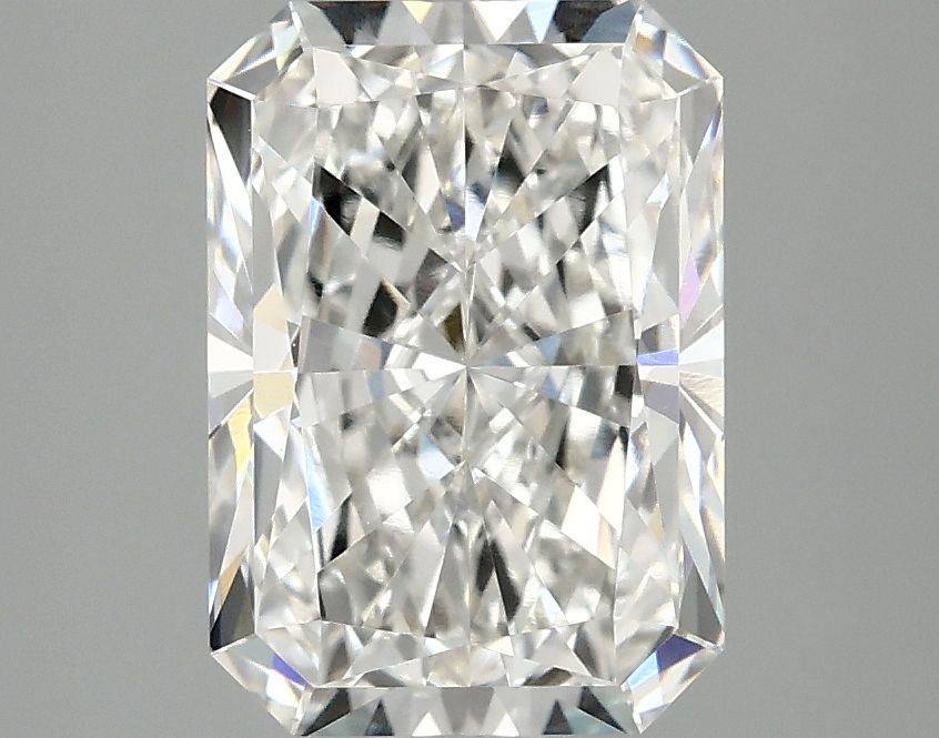 2.57 ct. radiant Lab Grown Diamond front image