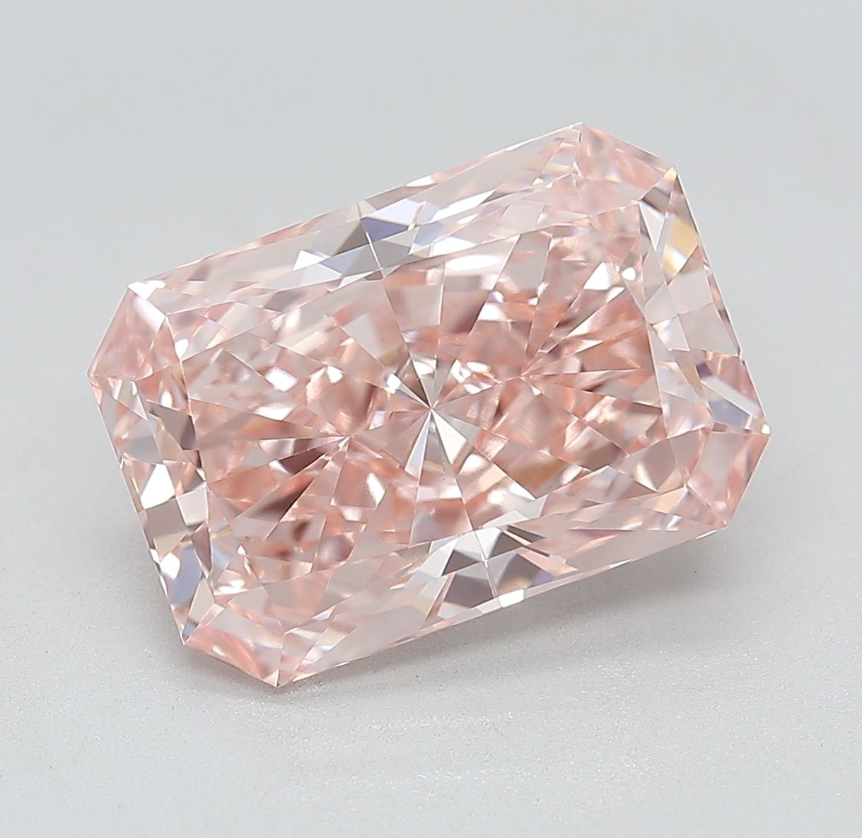 5.61 ct. radiant Lab Grown Diamond front image