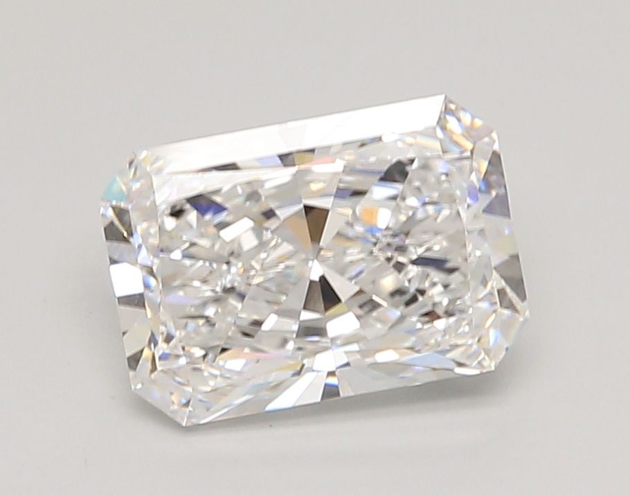 2.55 ct. radiant Lab Grown Diamond front image