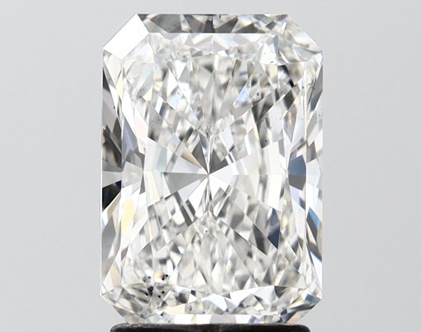 2.34 ct. radiant Lab Grown Diamond front image