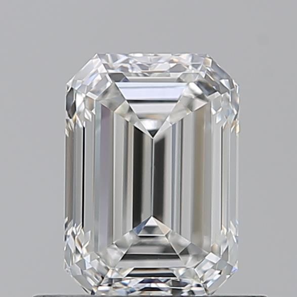 0.80 ct Emerald diamond