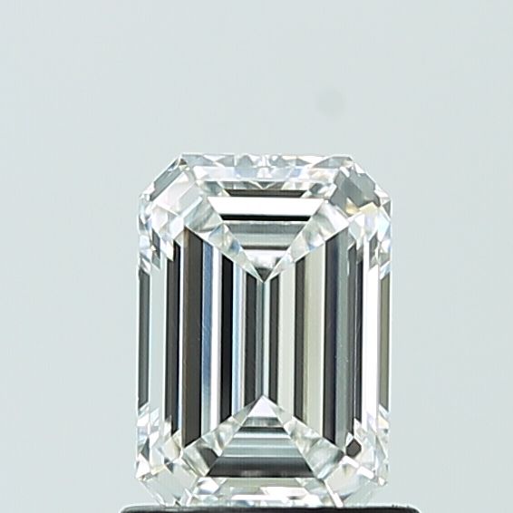 1.10 ct Emerald diamond