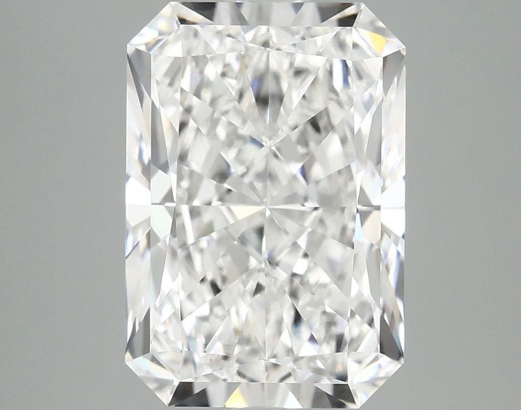 4.03 ct. radiant Lab Grown Diamond front image