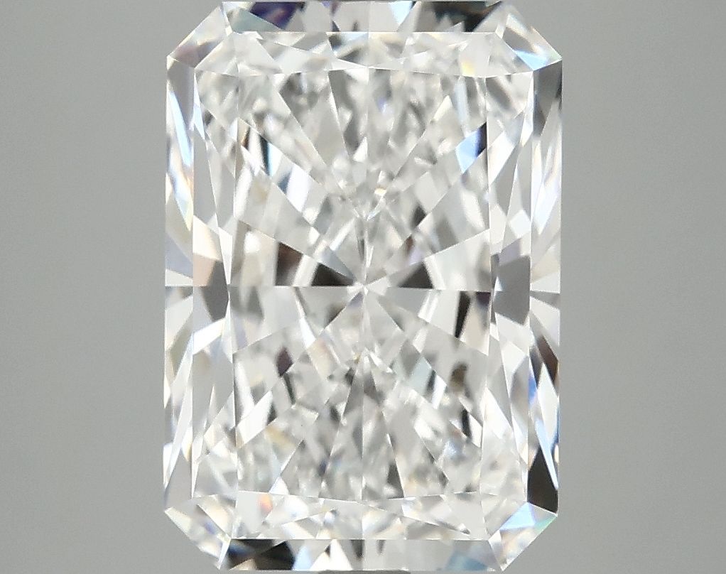5.06 ct. radiant Lab Grown Diamond front image
