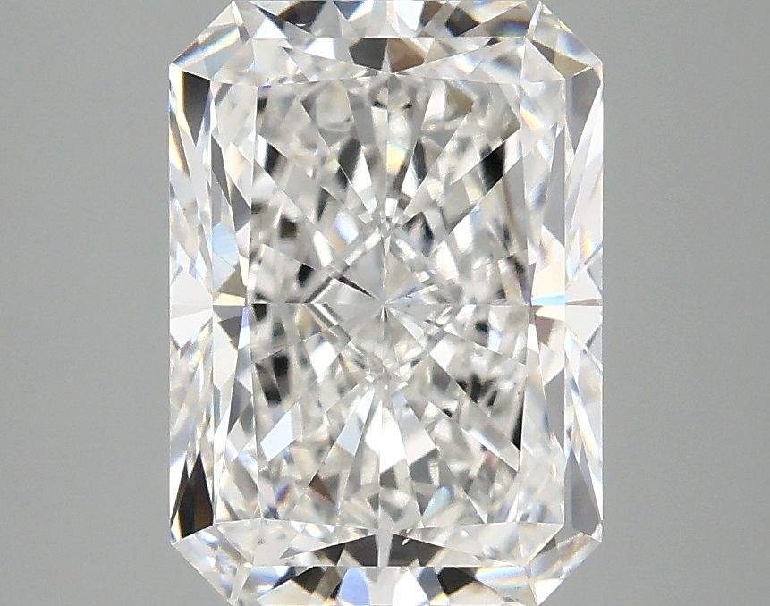 3.07 ct. radiant Lab Grown Diamond front image
