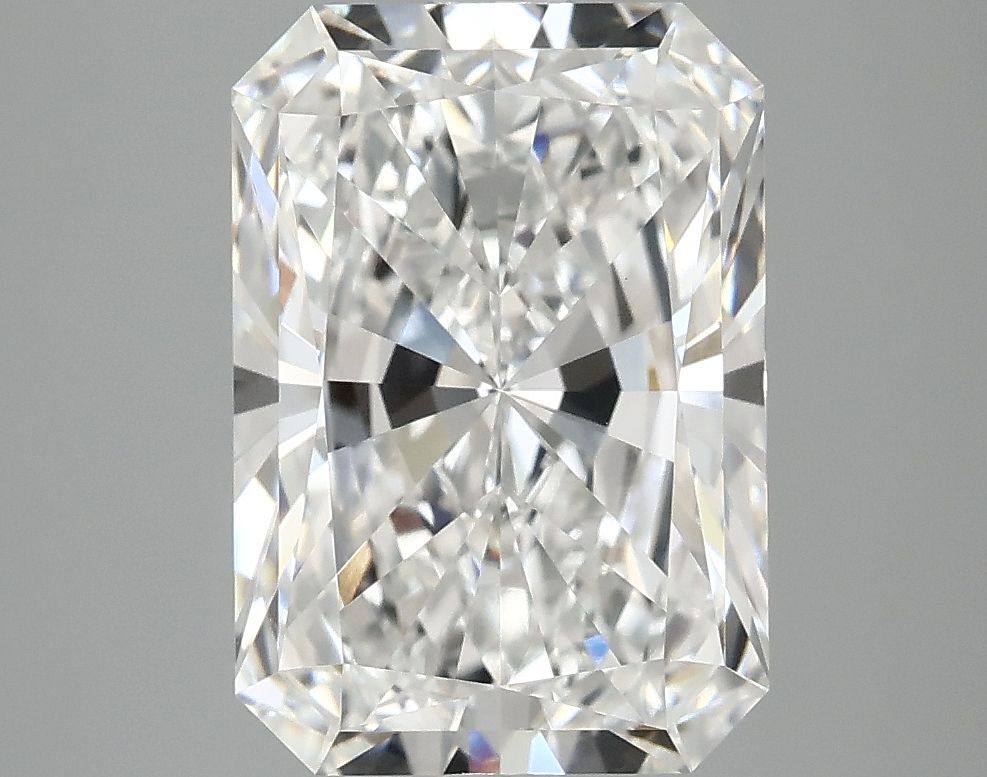 4.10 ct. radiant Lab Grown Diamond front image