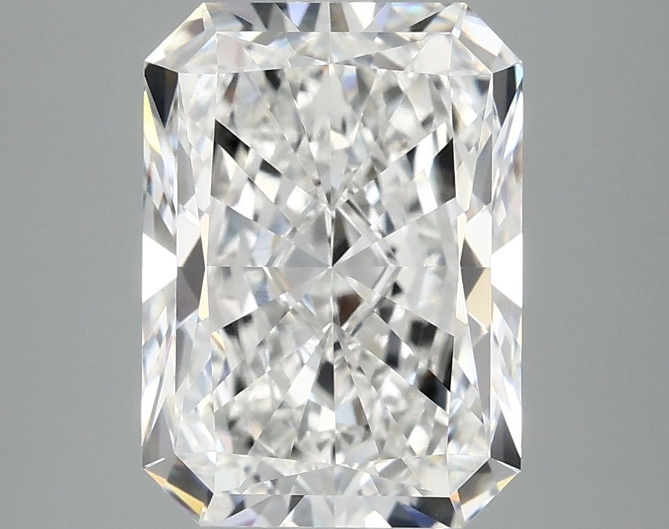 4.19 ct. radiant Lab Grown Diamond front image