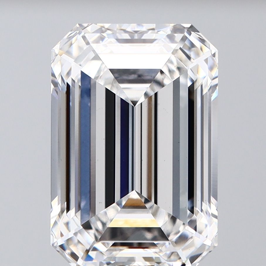 5.58 ct. emerald Lab Grown Diamond front image