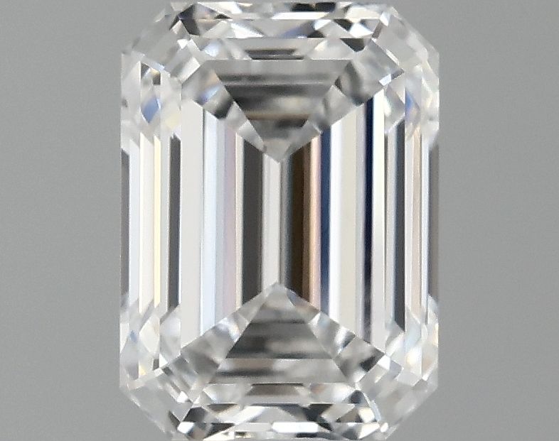 1.09 ct. emerald Lab Grown Diamond front image
