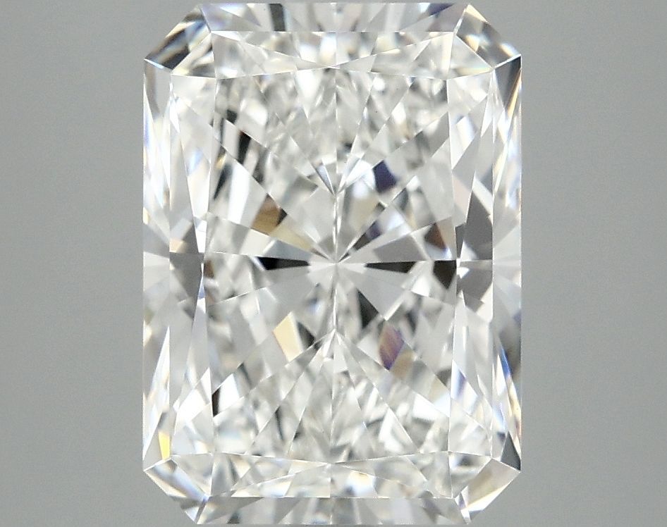 4.02 ct. radiant Lab Grown Diamond front image