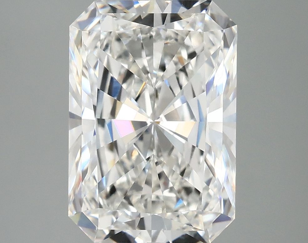 4.05 ct. radiant Lab Grown Diamond front image