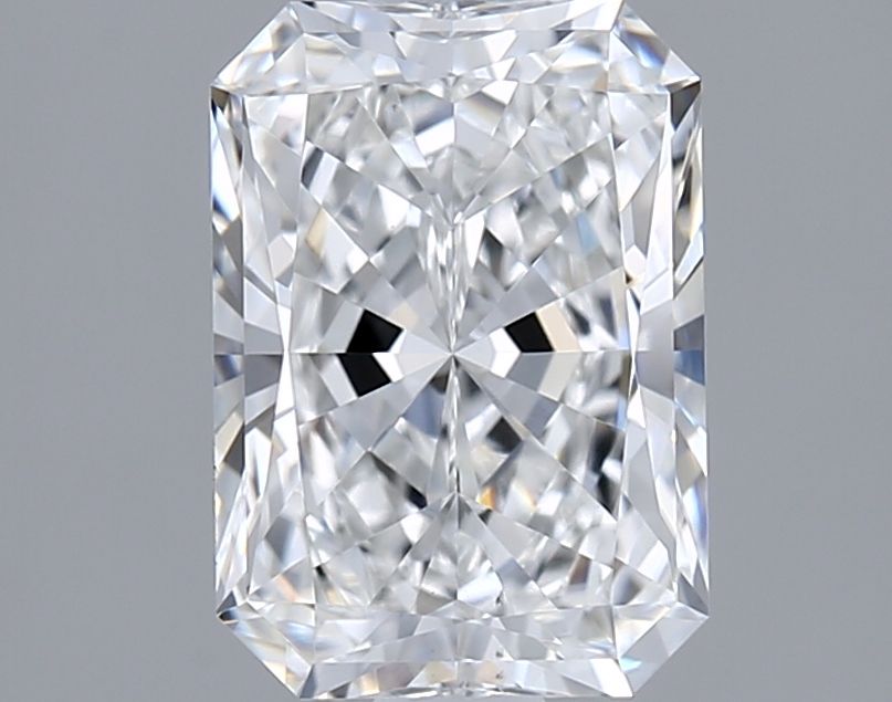 1.53 ct lab-grown Radiant Diamond