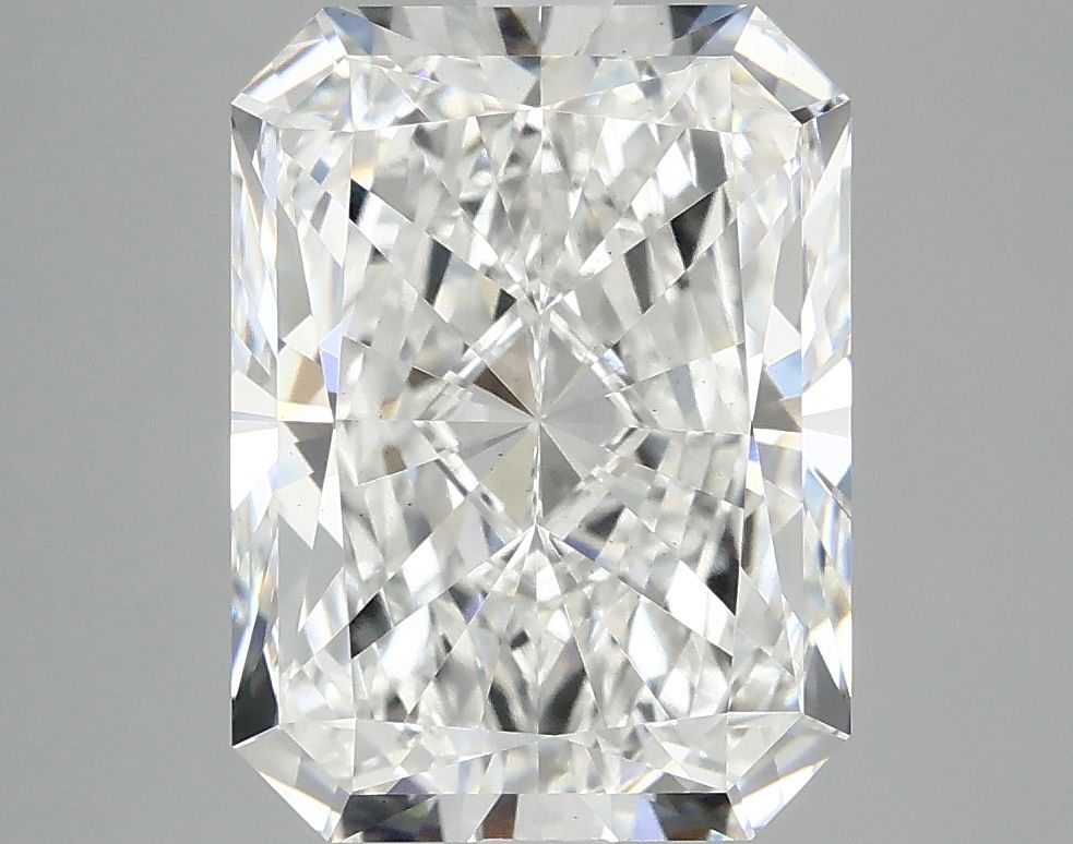 4.78 ct. radiant Lab Grown Diamond front image