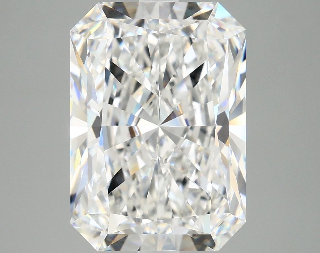 5.06 ct. radiant Lab Grown Diamond front image
