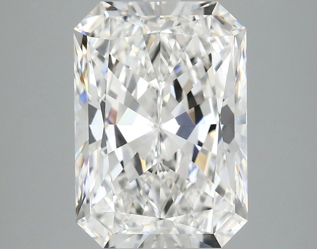 4.98 ct. radiant Lab Grown Diamond front image