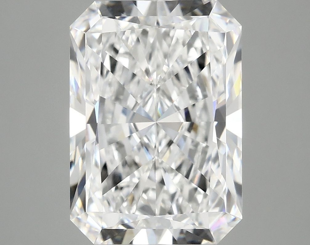 4.17 ct. radiant Lab Grown Diamond front image