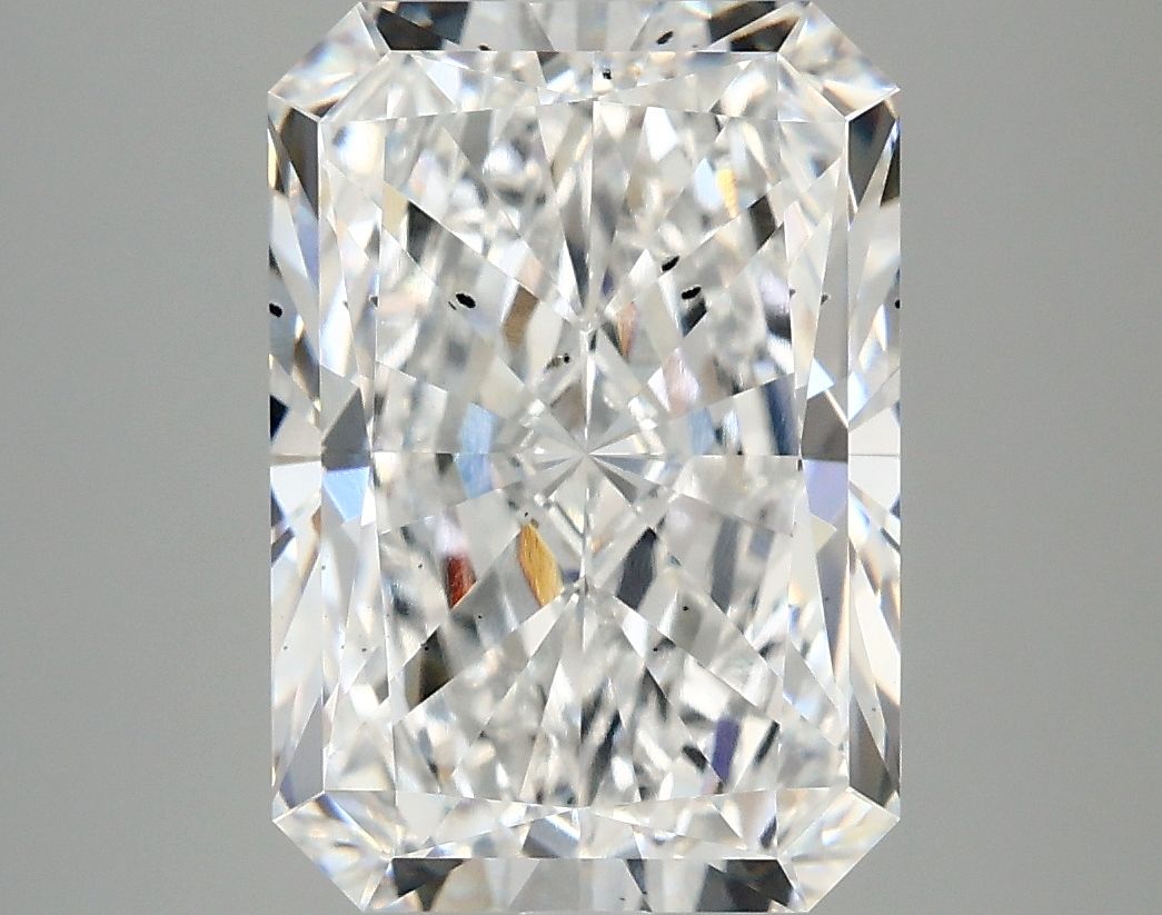 5.05 ct. radiant Lab Grown Diamond front image
