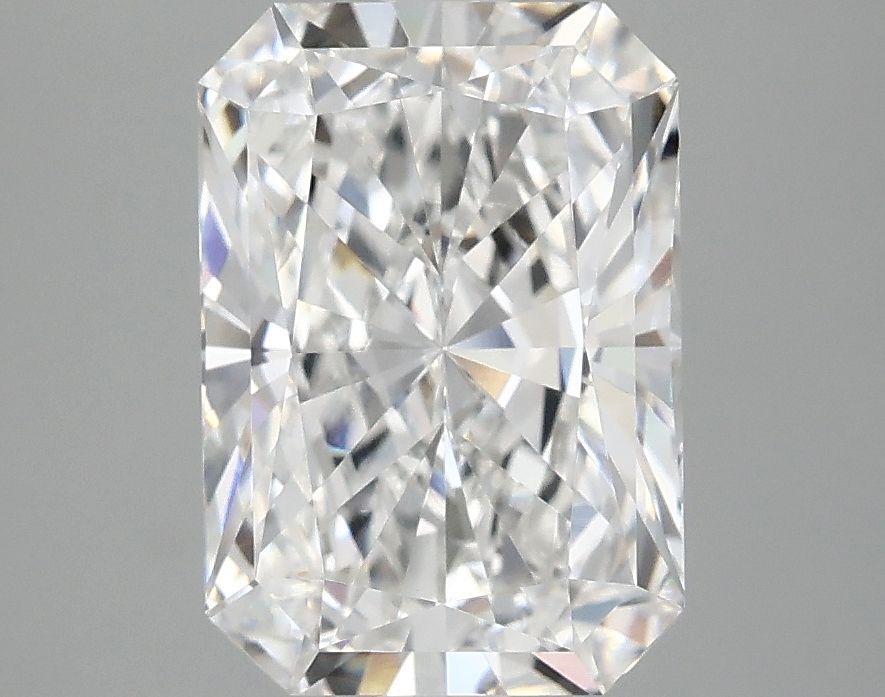 2.97 ct. radiant Lab Grown Diamond front image