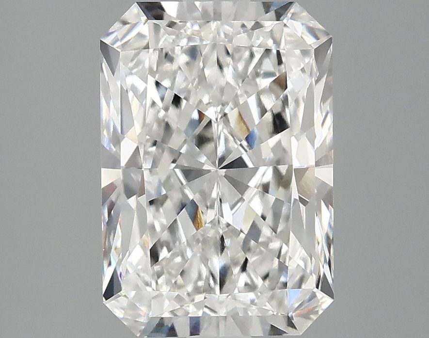3.04 ct. radiant Lab Grown Diamond front image
