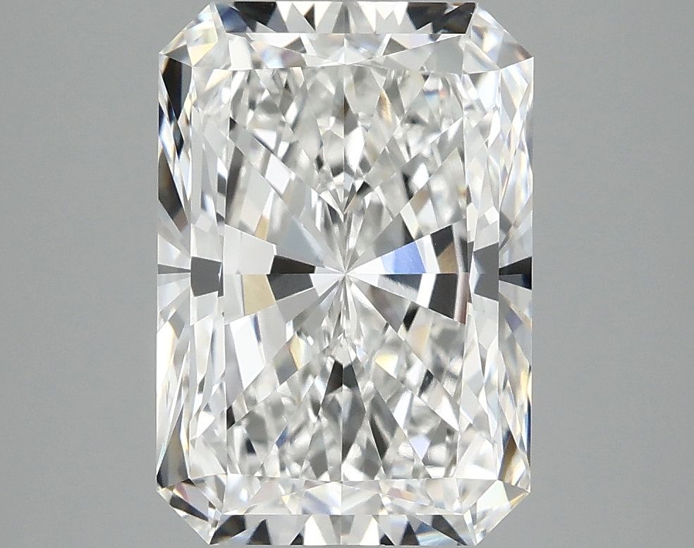 4.05 ct. radiant Lab Grown Diamond front image