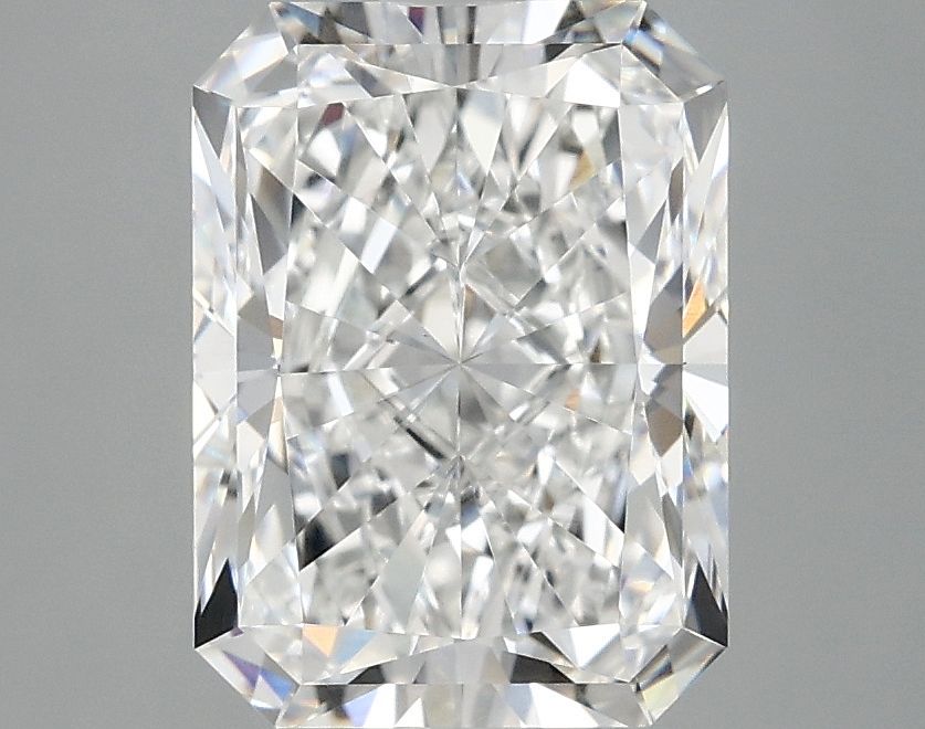 3.09 ct. radiant Lab Grown Diamond front image
