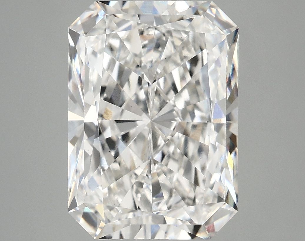 4.84 ct. radiant Lab Grown Diamond front image