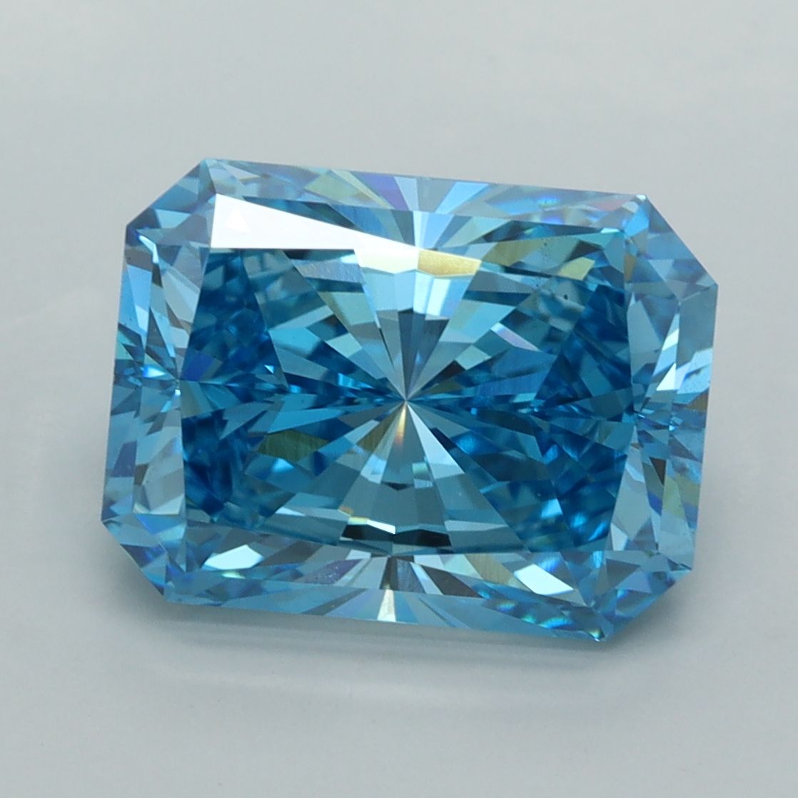 5.05 ct. radiant Lab Grown Diamond front image