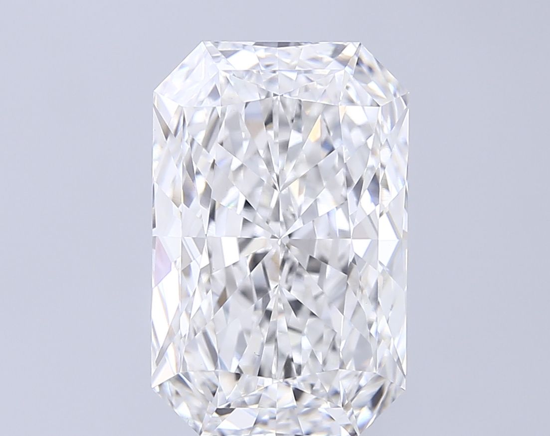 7.02 ct. radiant Lab Grown Diamond front image