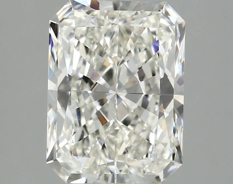 2.59 ct. radiant Lab Grown Diamond front image