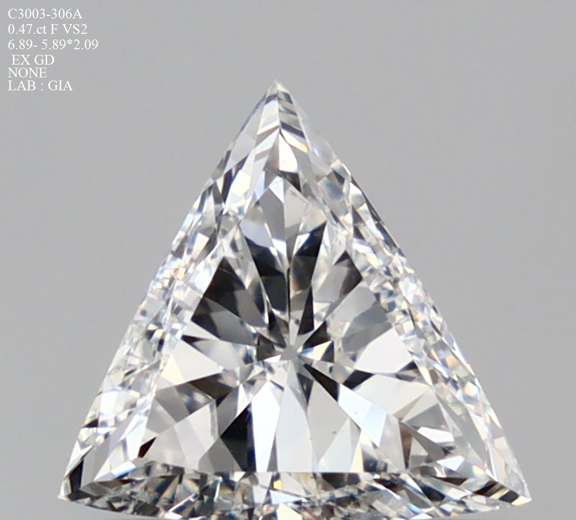 0.47 ct Triangular Diamond