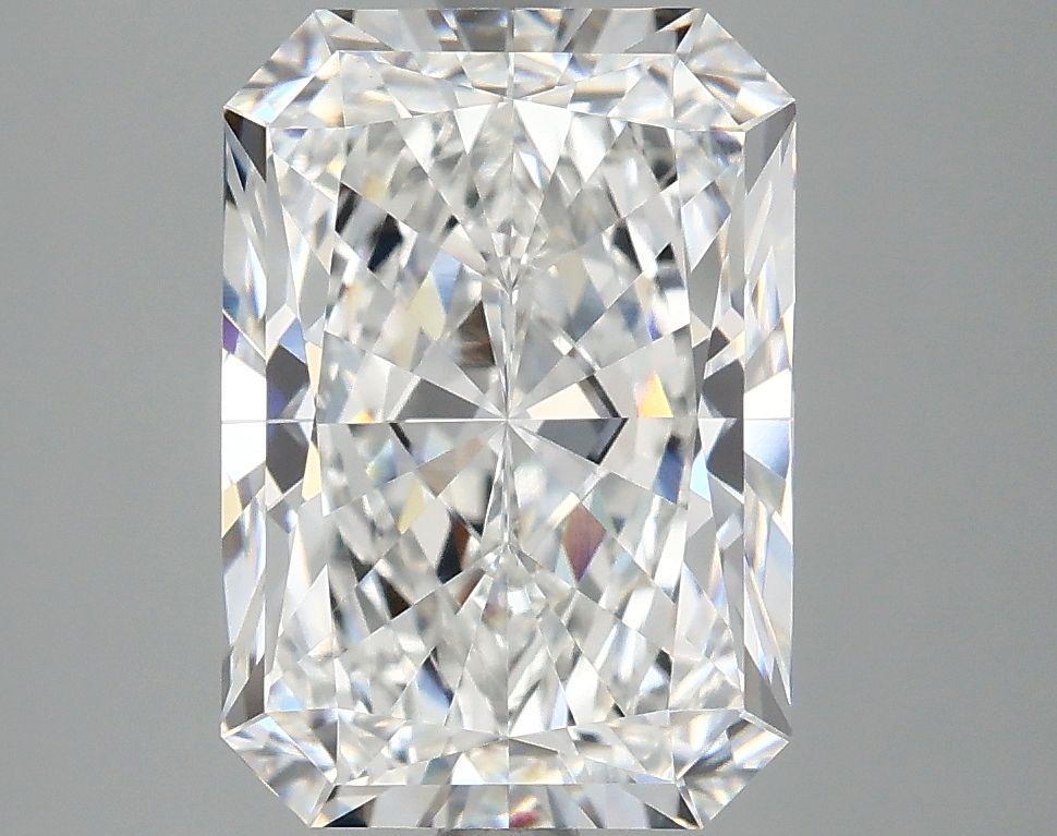 3.95 ct. radiant Lab Grown Diamond front image