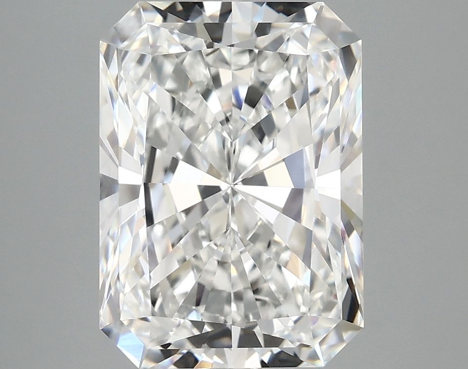 4.19 ct. radiant Lab Grown Diamond front image